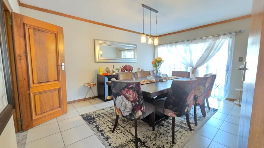 4 Bedroom Property for Sale in Bayswater Free State